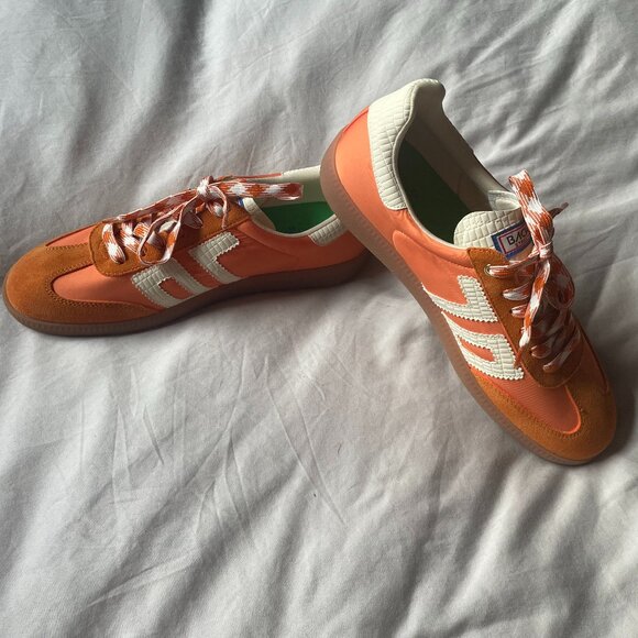 Back 70 Ghost Sneaker - Picture 6 of 9